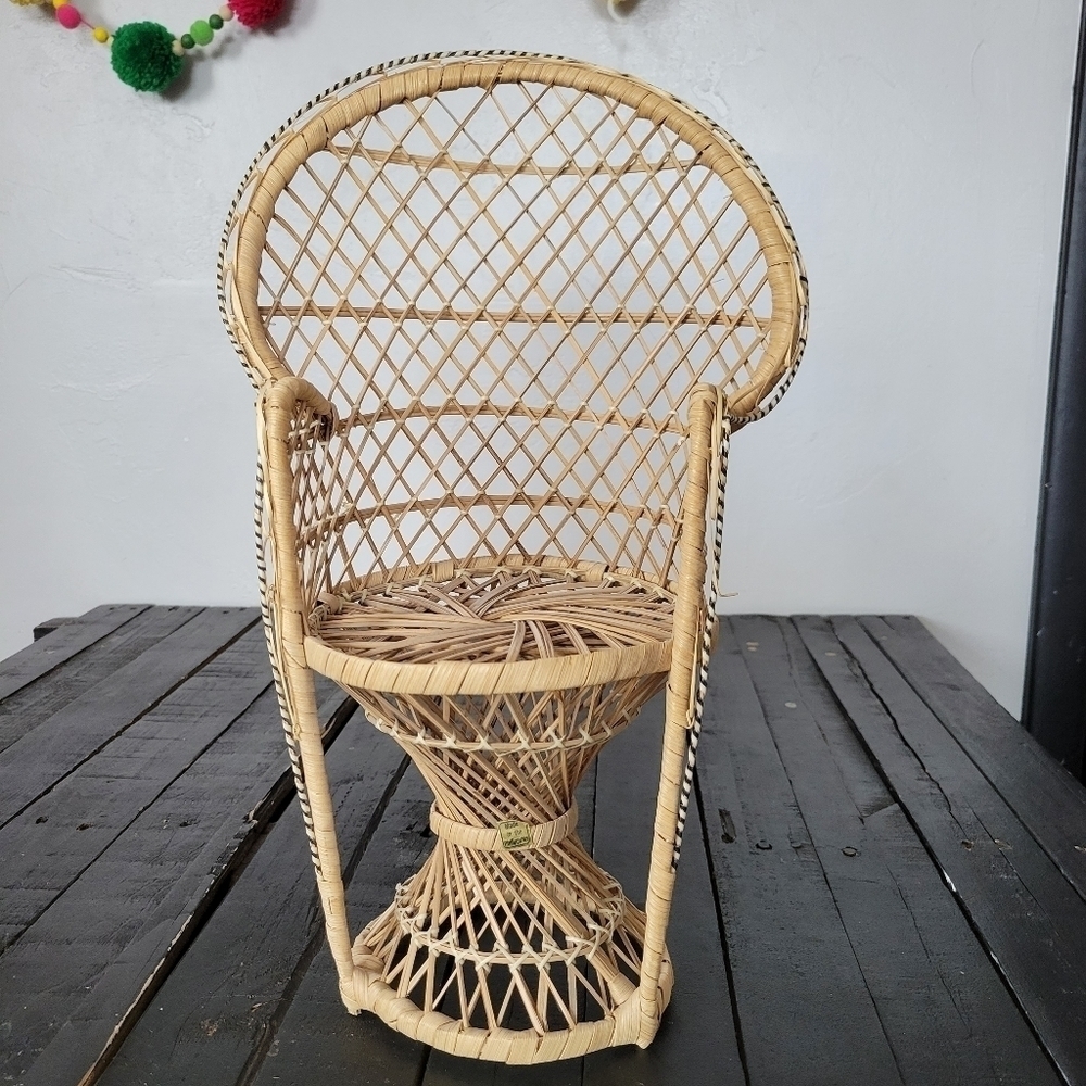 Vintage Mini Peacock Wicker Rattan Woven Chair Plant Stand Holder Boho Bohemian